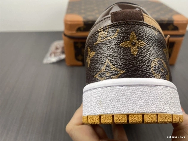 AJ1 LOW Off-Louis OW x Jordan 1 Air 0805